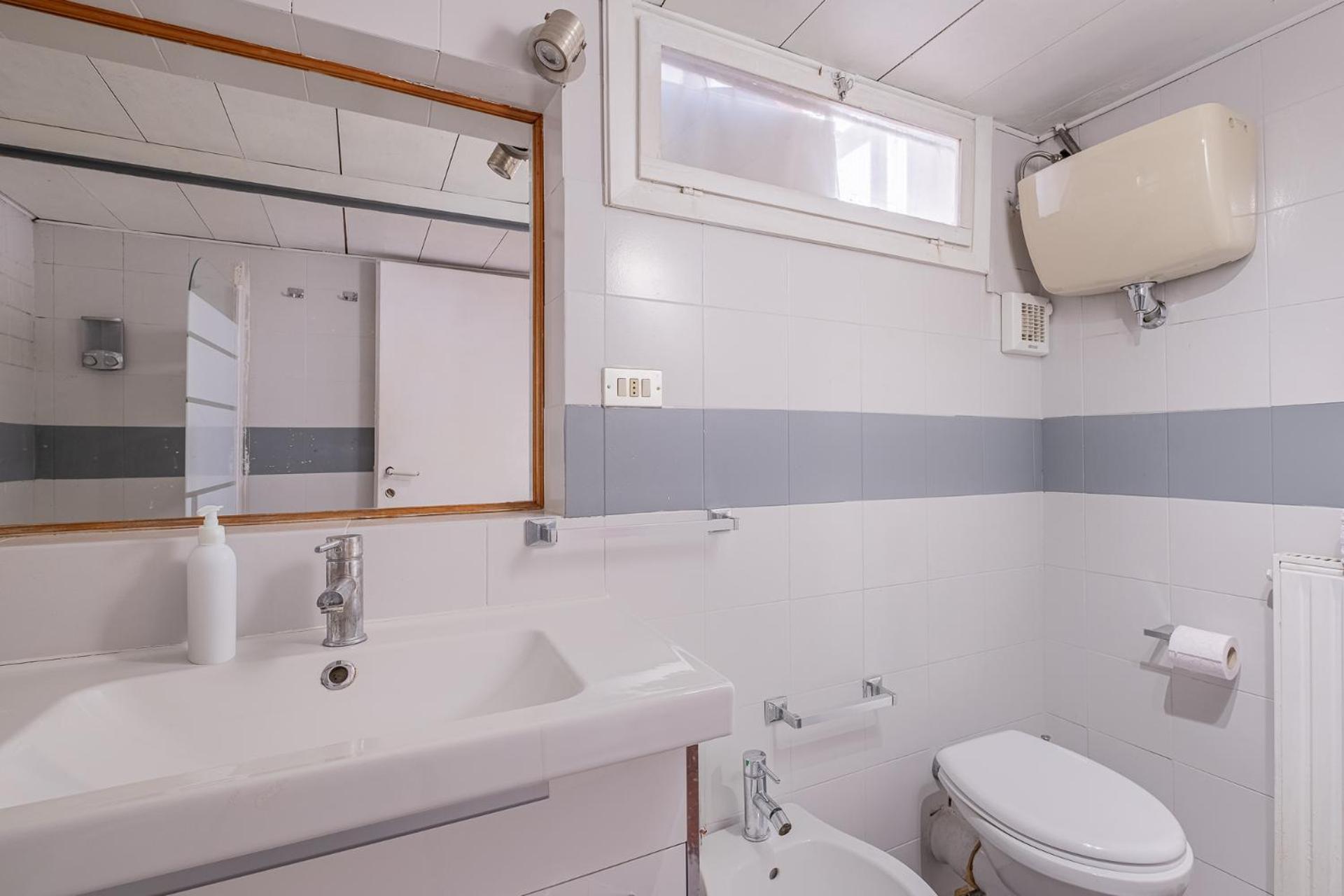 Casa Nel Cuore Di Trastevere Apartment *
